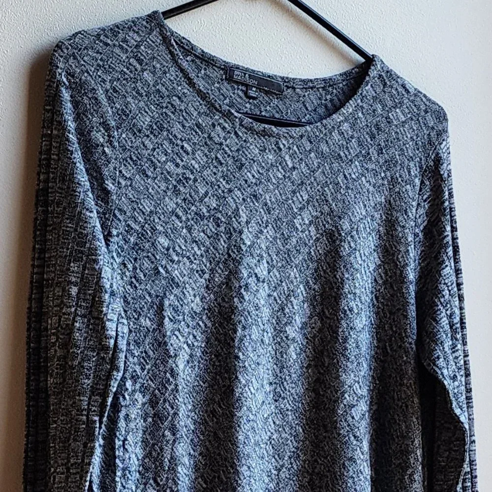 89th & Madison Gray Angled/Ribbed Scoop Neck Jersey Size Medium